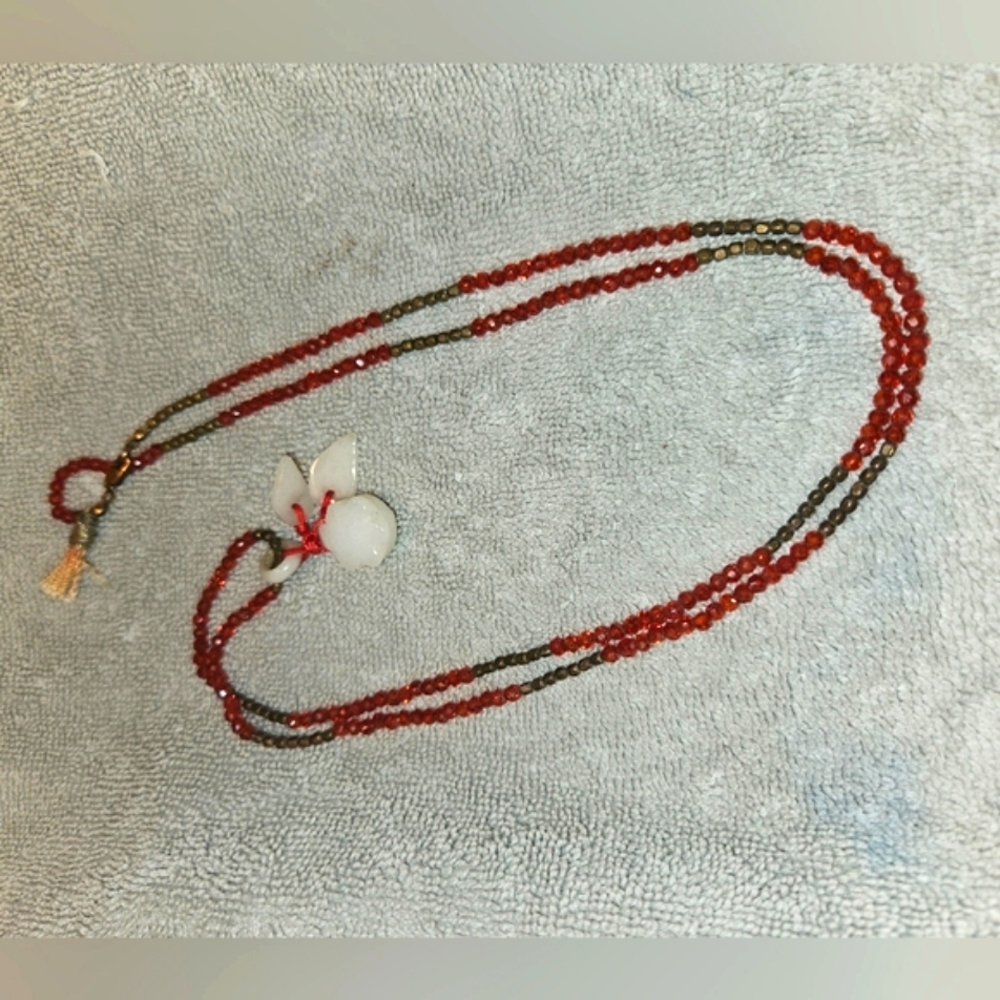 RED FIRE OPAL STONES W/ WHITE JADE THAT LAY, WOWZA. 925 CLASP. GORGEOUS. PICS 📸